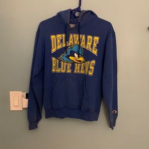 Champion UD (university of Delaware) sweatshirt